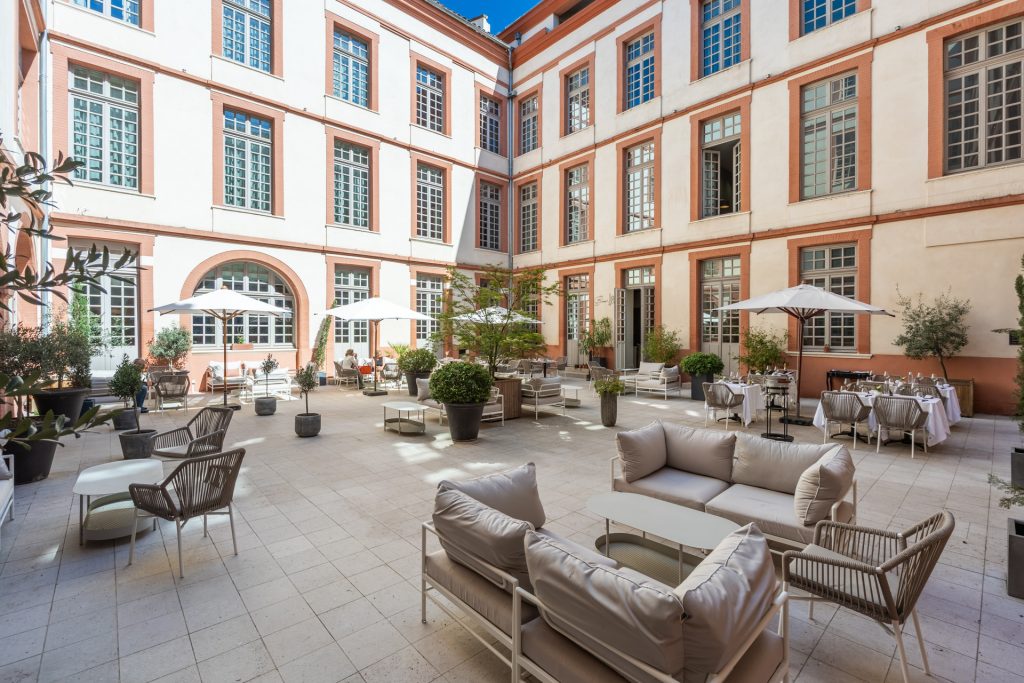 Cours des Consuls 2025 04 06 46